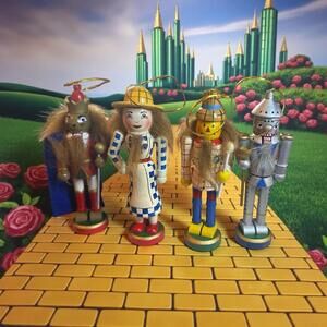 VTG Set of Wizard of Oz Wooden Nutcracker Ornaments 5" Lot of 4